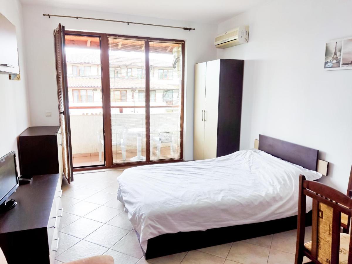Apartament Studio Comfort Primorsko Mm Complex Zewnętrze zdjęcie
